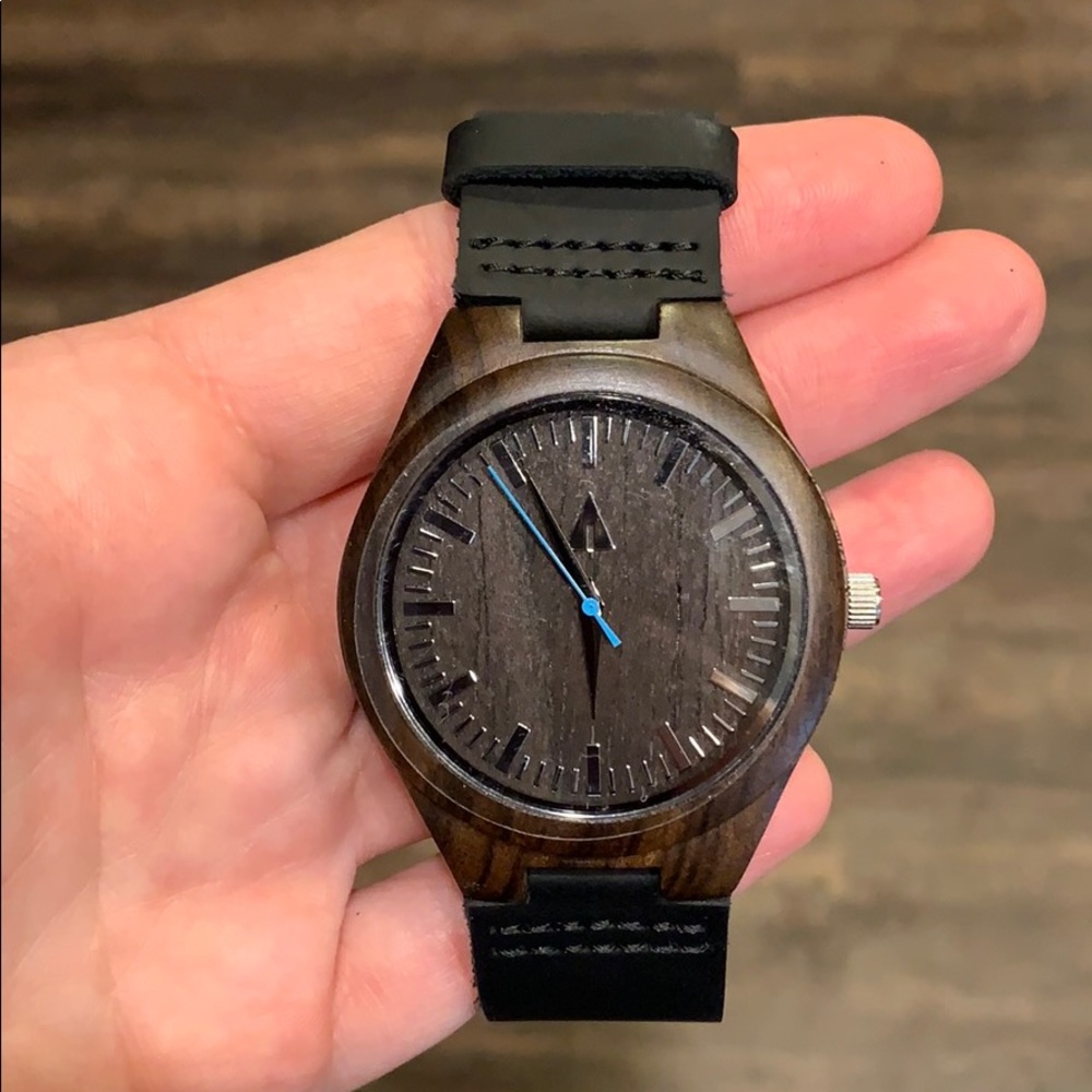 TreeHut men’s watch